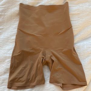 Knix High Rise Shaper Short